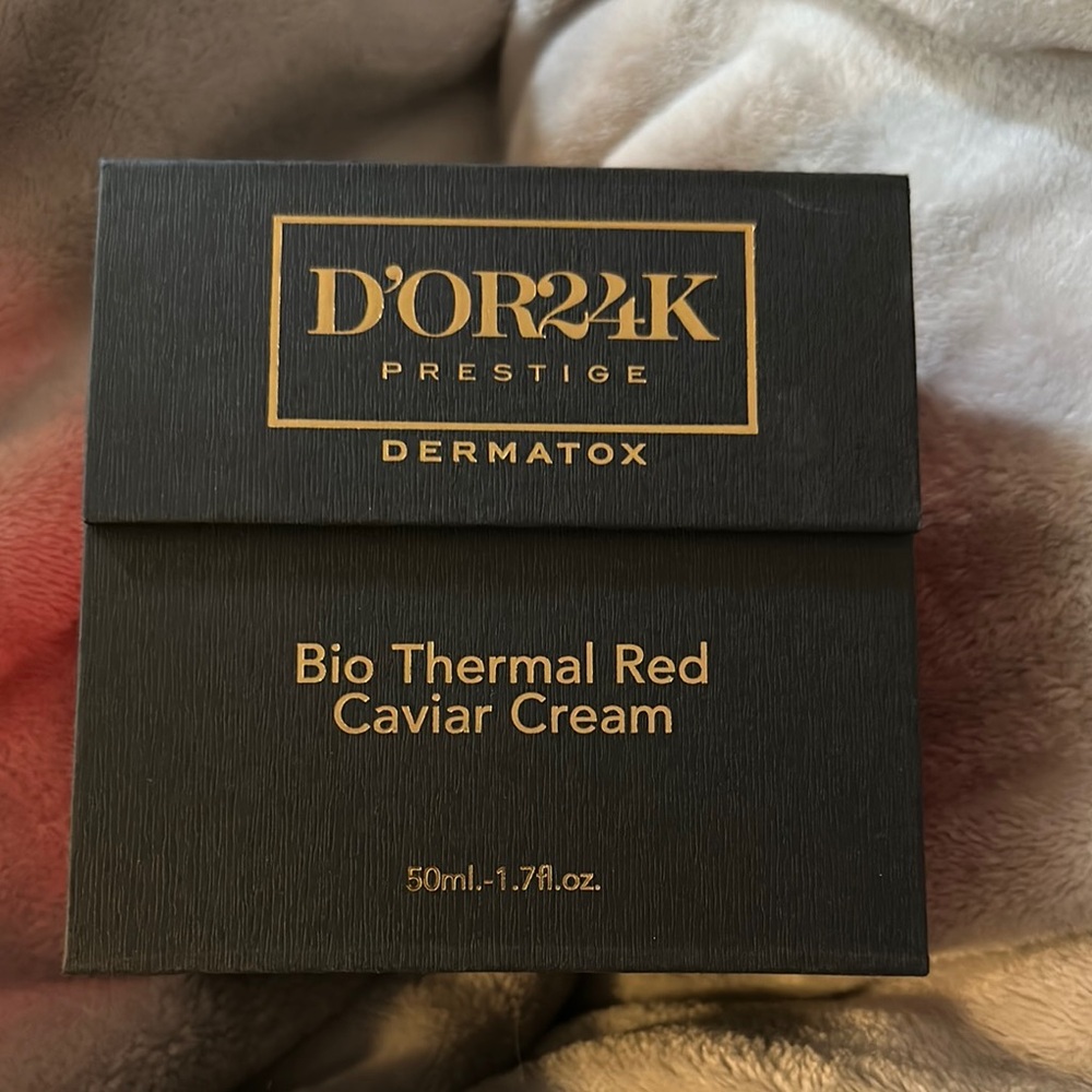 Black Gold Moisturizing Cream Skincare